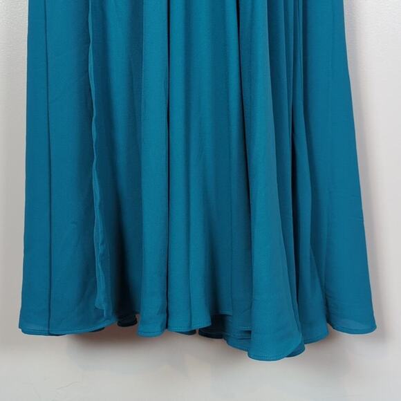 Fame and Partners NWT Cora Plunging Gown - Picture 6 of 12